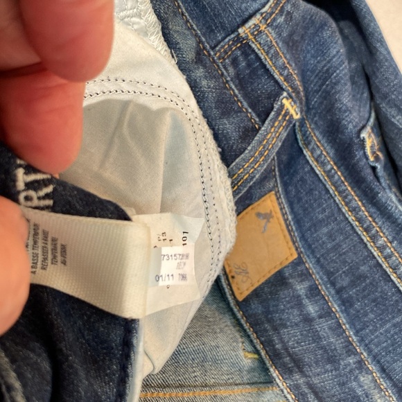 American Eagle - Artist stretch denim capris  size 6 - Picture 8 of 16